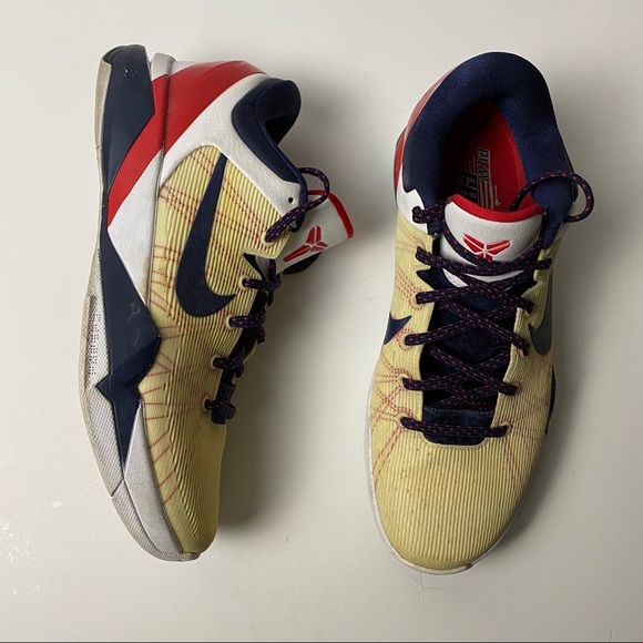 Kobe Bryant Nike East Shoes Size 11 - Picture 12 of 12